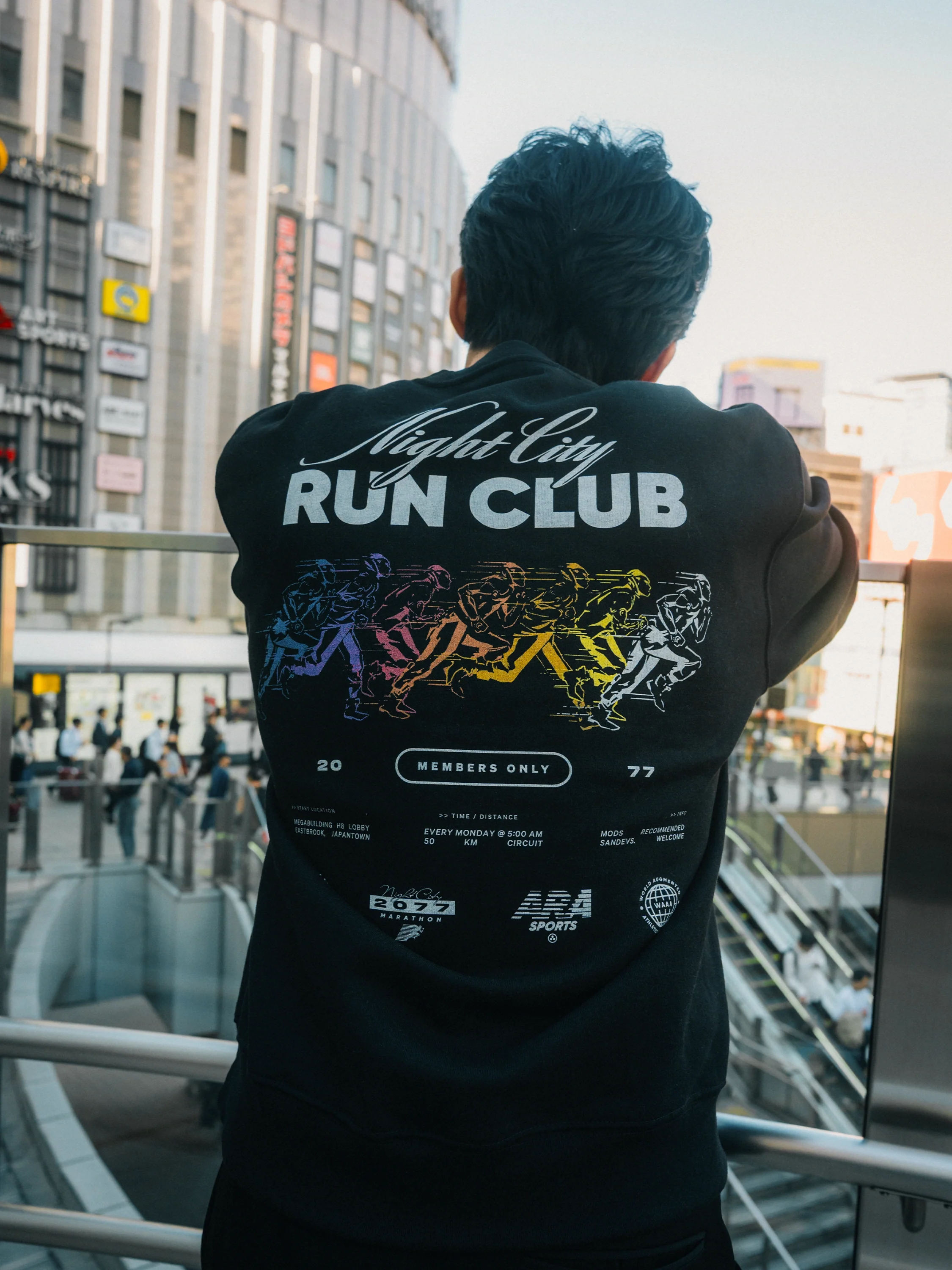 Run Club Box Crewneck - Black 6 Run Club Box Crewneck - Black